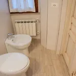 La Casa Sui Tetti * 哥尔顿