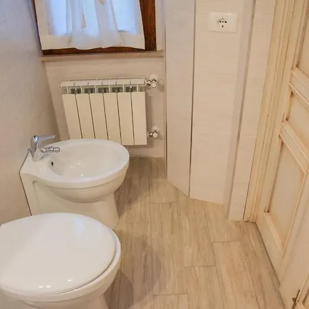 La Casa Sui Tetti * Кортона