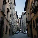 La Casa Sui Tetti * 哥尔顿