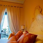 La Casa Sui Tetti 哥尔顿