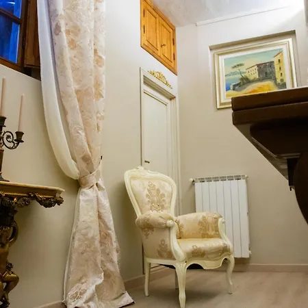 Apartment La Casa Sui Tetti